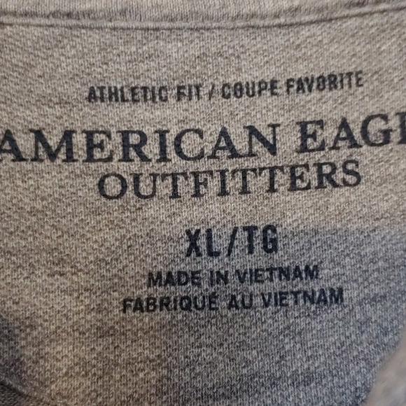 Men's American Eagle polo - Picture 2 of 4